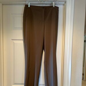 Chicos weekender beige pants size 1